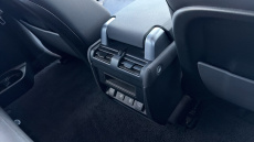 Land Rover Defender 2.0 P300 SE 90 3dr Auto Petrol Estate